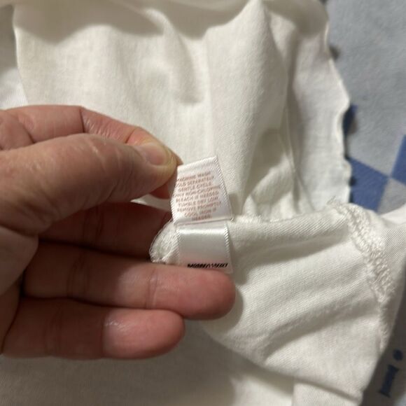 LC L Boxy Fit Crew Short Sleeve Ruffle Trim Crop Top - Picture 10 of 10